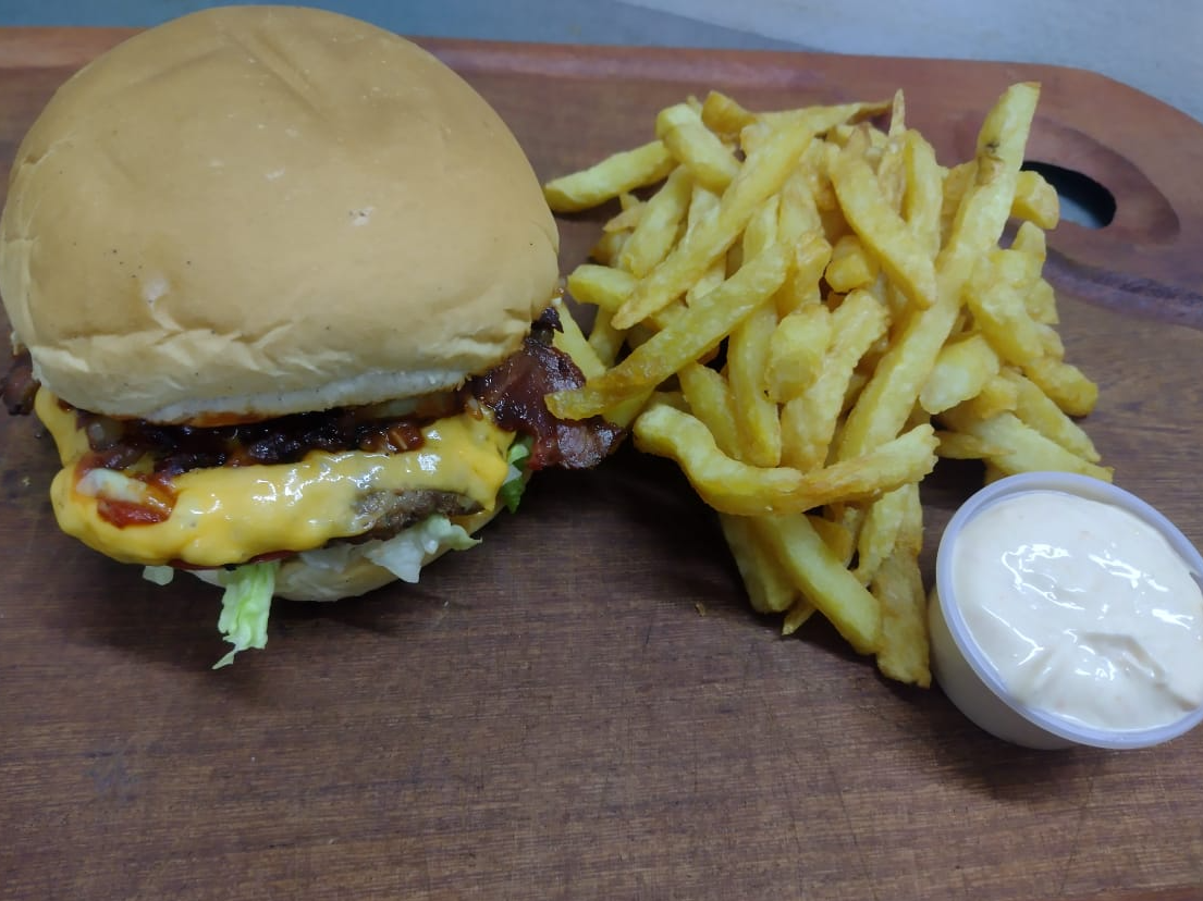 Promo ( 2 Burgers simples con papas )