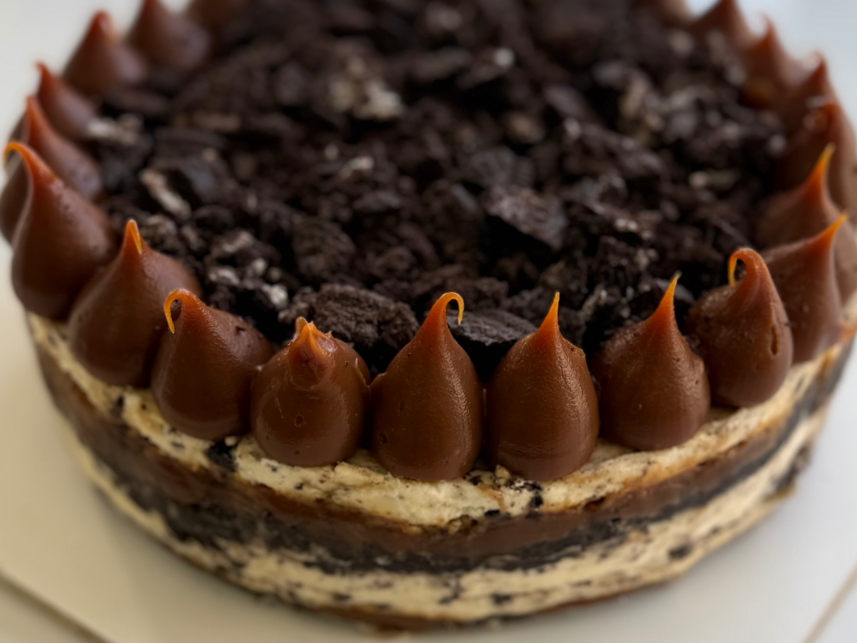 Mini torta de oreo (6/8 Porciones)