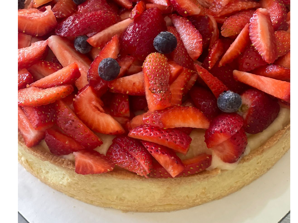 Mini tarta de Frutilla (6/8 Porciones)