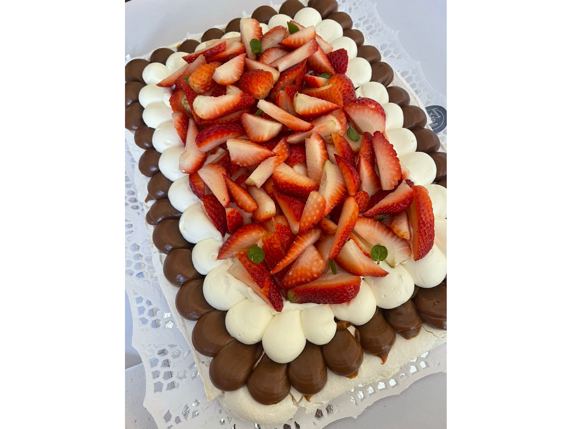 Pavlova XL (28/30 Porciones)