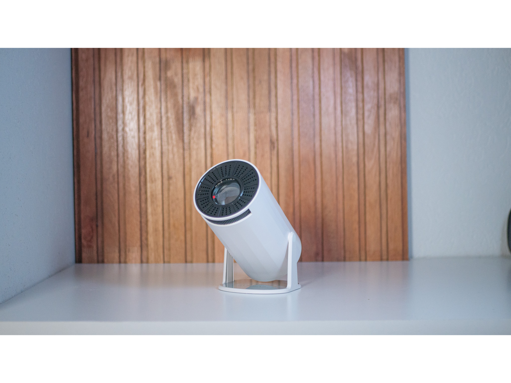 PROYECTOR CON MAGIS TV