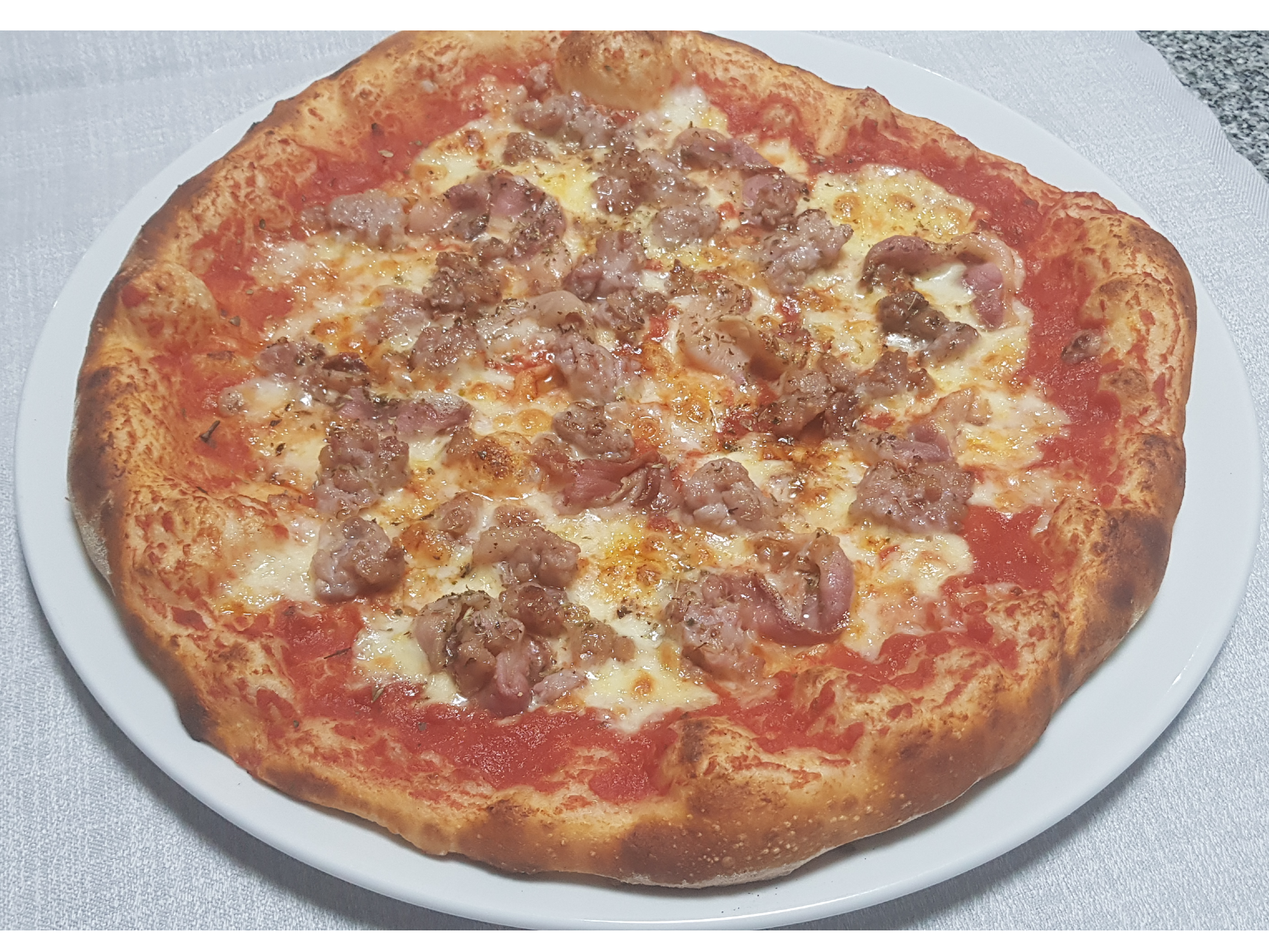 Pizza Tirolese