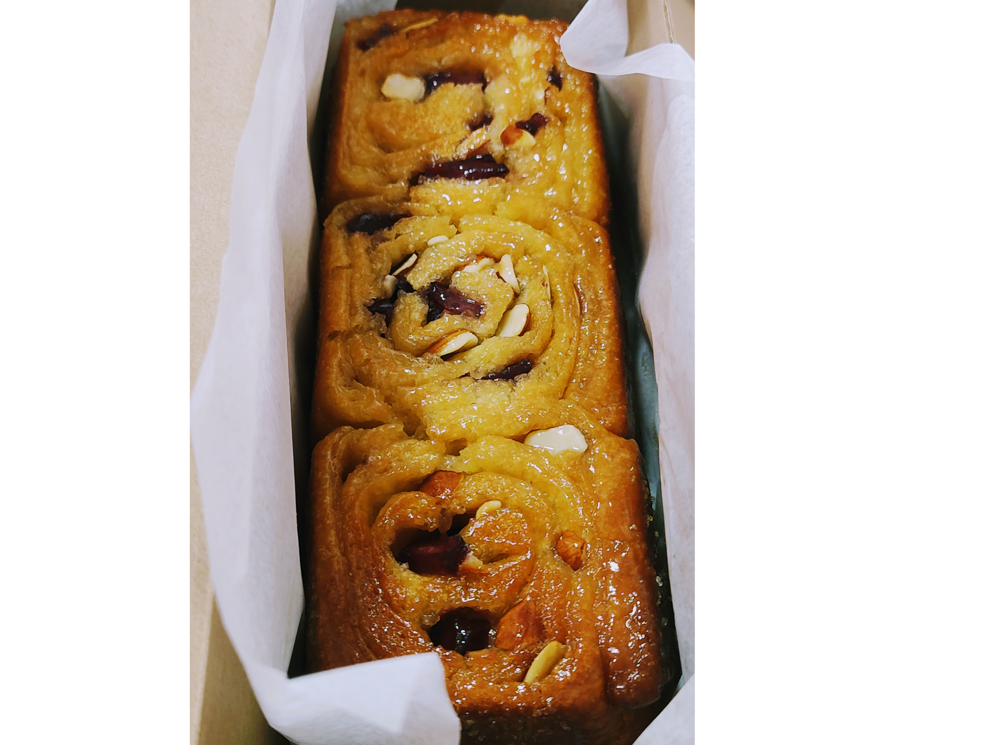 RELLENA CON PERAS AL MALBEC Y ALMENDRAS