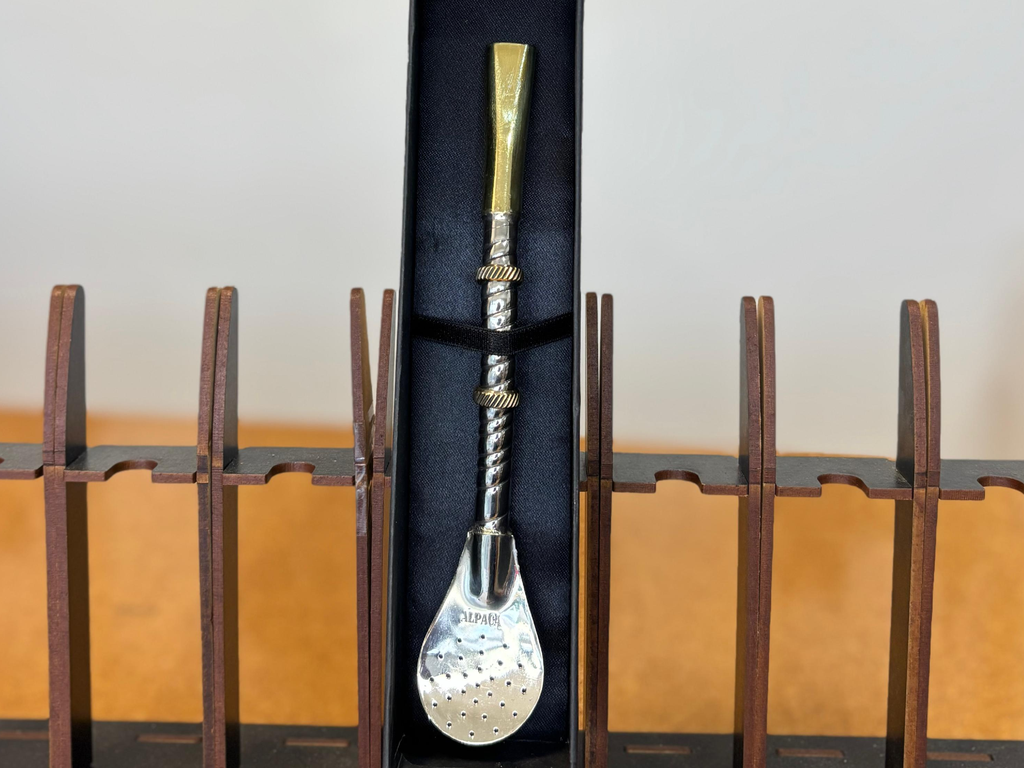 BOMBILLA ALPACA Y BRONCE