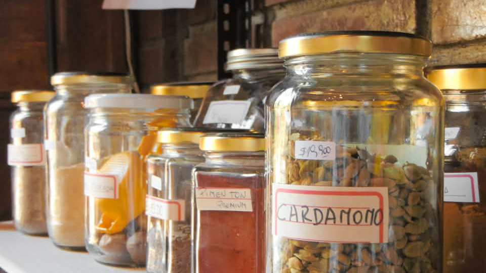 ESPECIAS, CONDIMENTOS Y VEGETALES DESHIDRATADOS