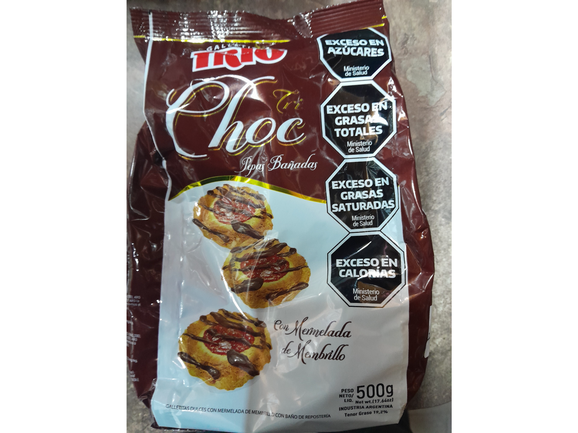 TRIO CHOC - VARIEDAD PEPAS BAÑADA CON MERMELADA MEMBRILLO Y BAÑO DE RESPOSTERIA DE CHOCOLATE - 500 Grs .