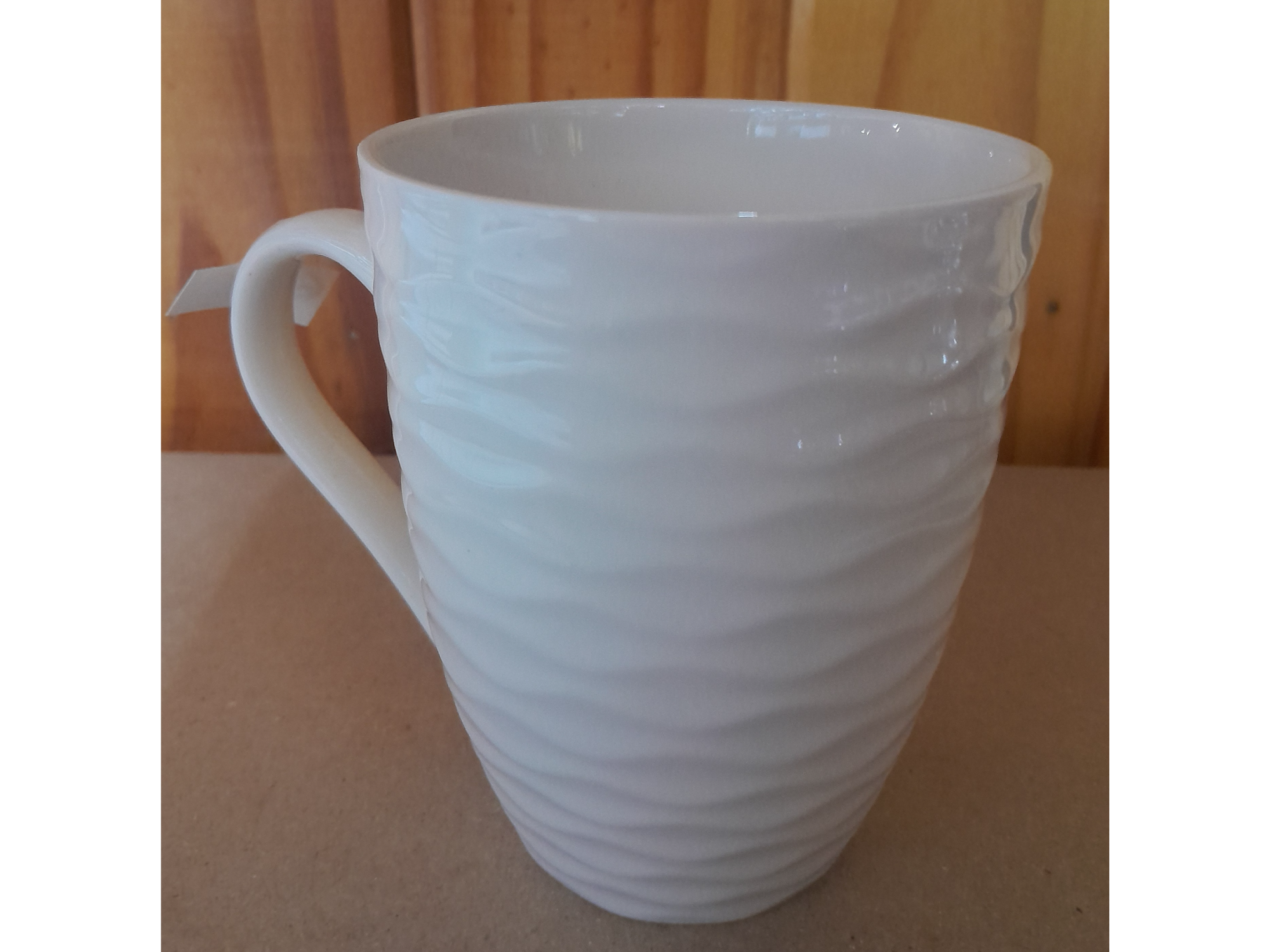 JARRO MUG ROMI BLANCO LABRADO .