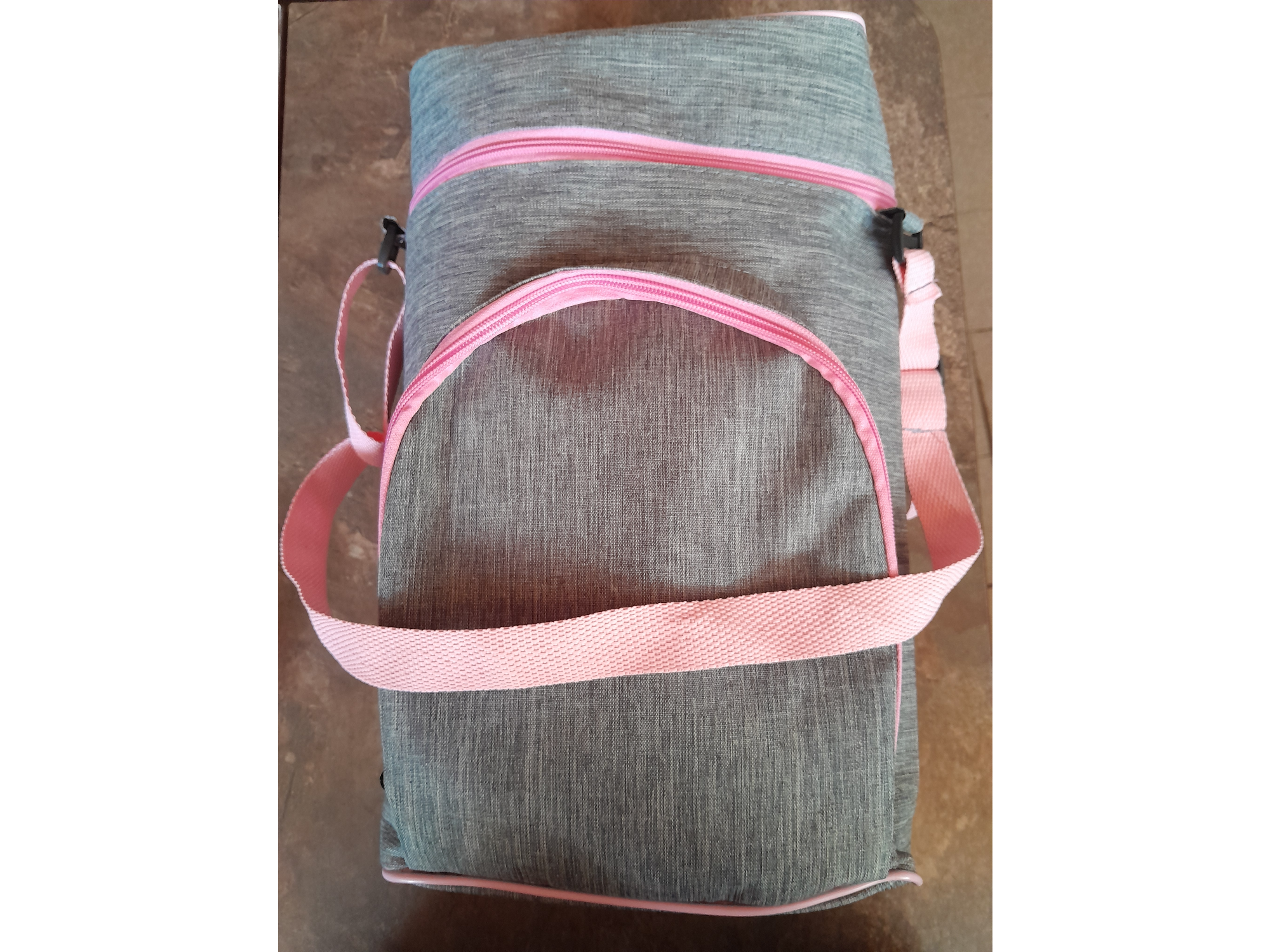 MATERO  - COLOR GRIS .