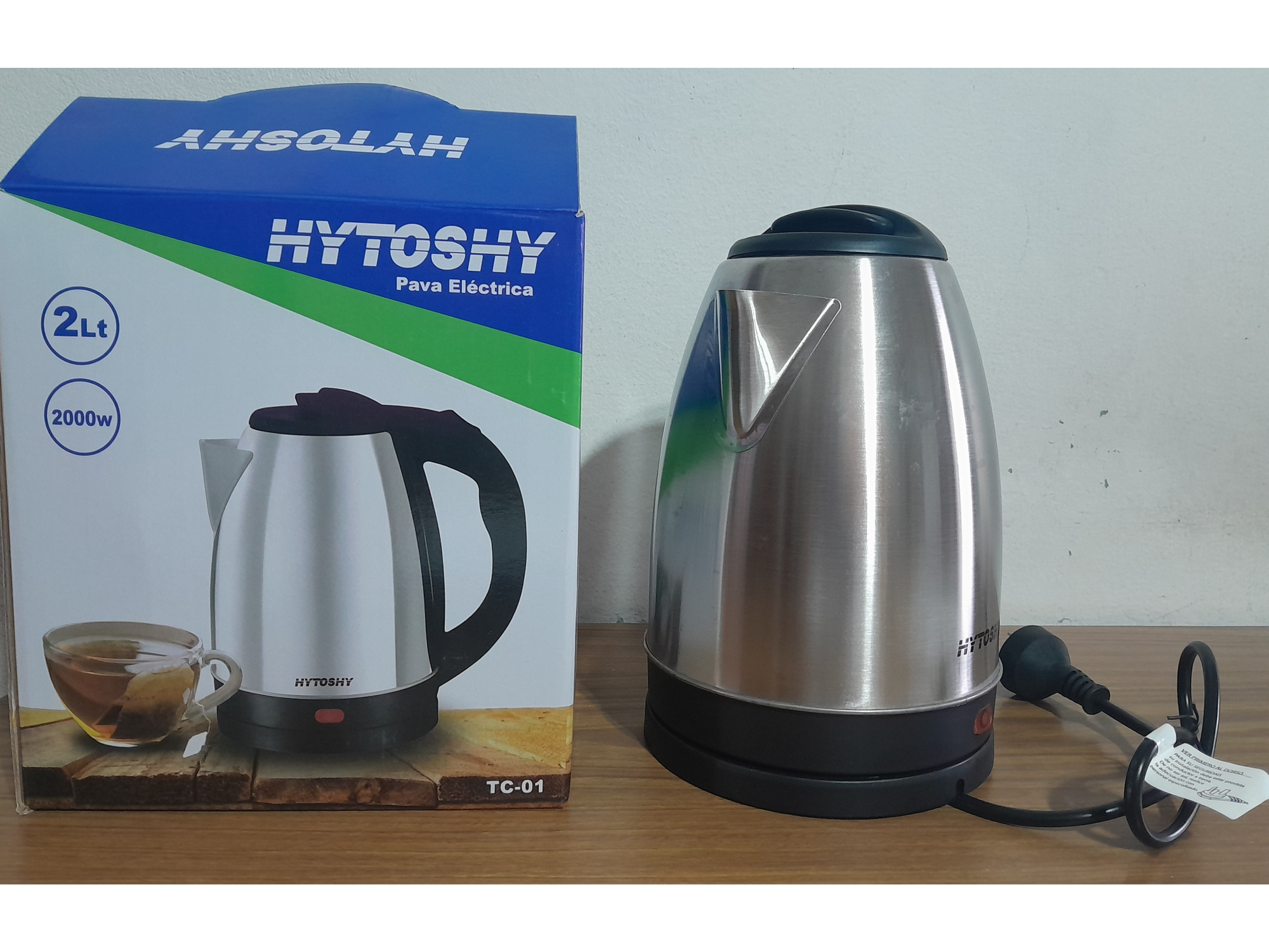 PAVA ELECTRICA HYTOSHY - MODELO : TC-01  _ CAPACIDAD : 2 LITROS .
