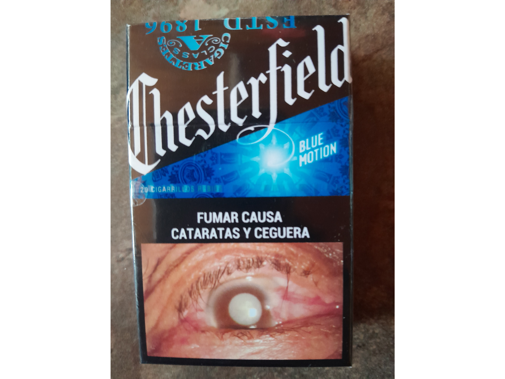 CHESTERFIELD BOX COMBERTIBLE X 20 .