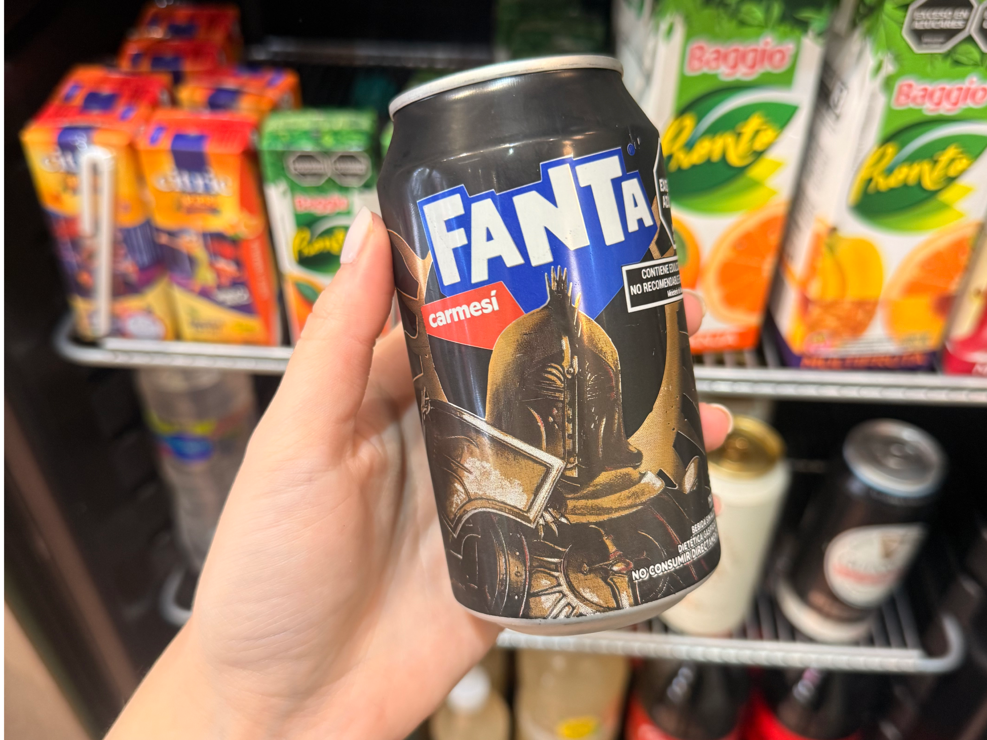Fanta carmesi lata 354ml