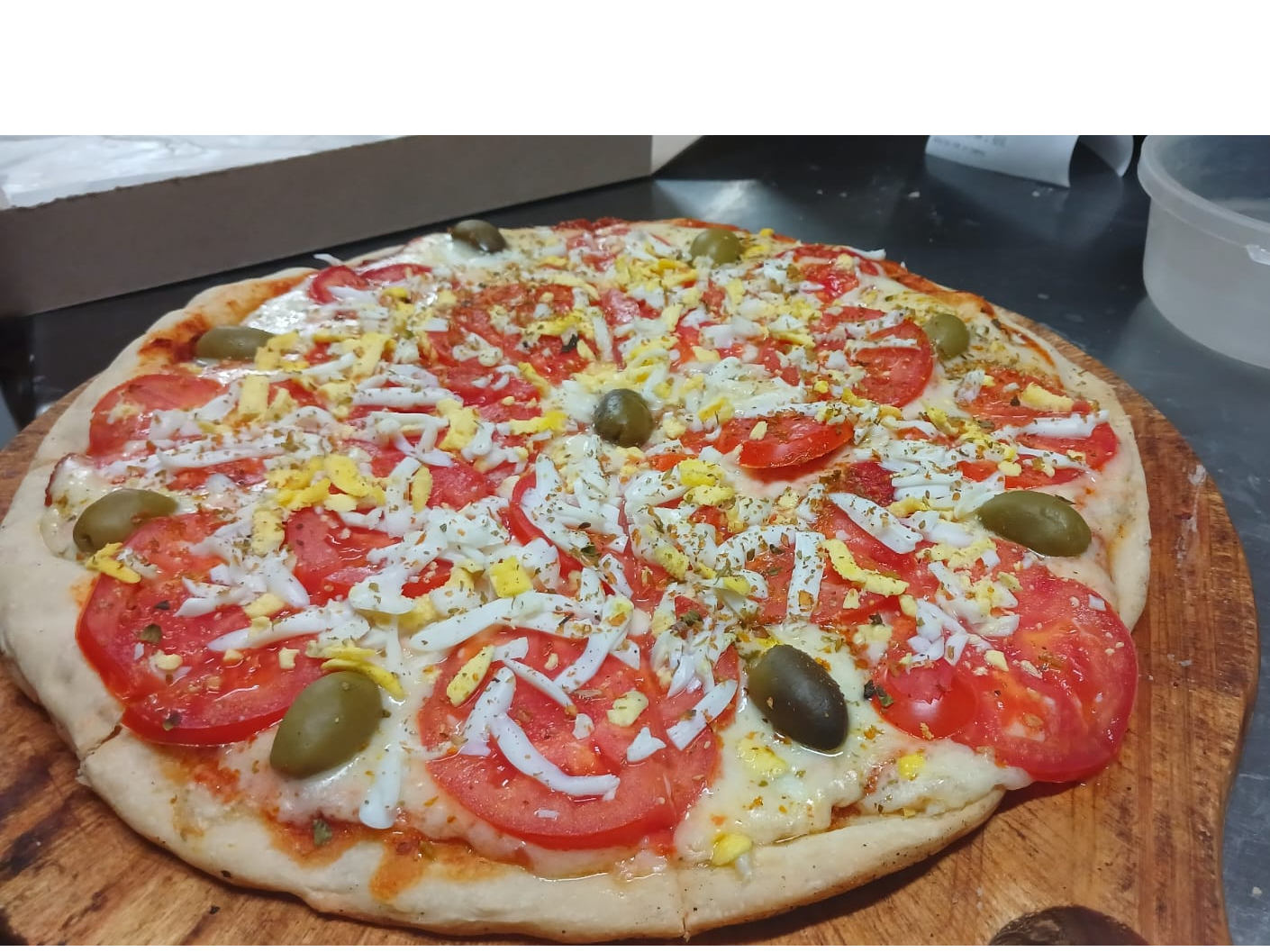 PIZZA NAPOLITANA C/ HUEVO