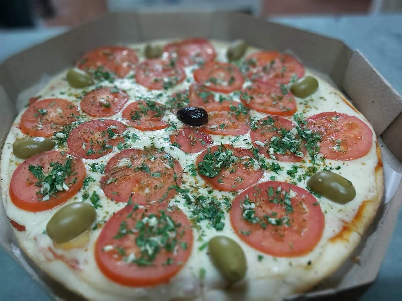 PIZZA NAPOLITANA C/ AJO Y PEREJIL