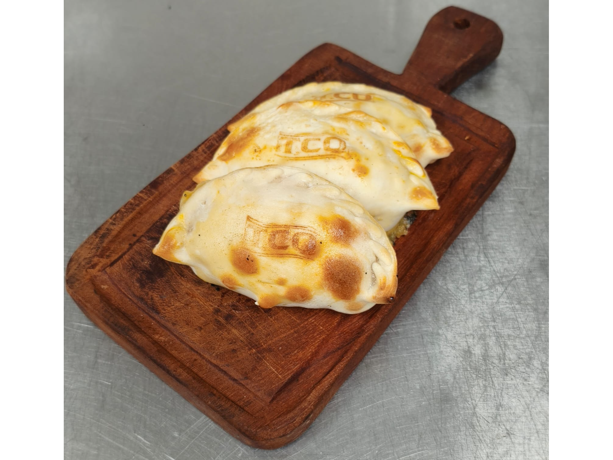 TOMATE CEBOLLA Y QUESO