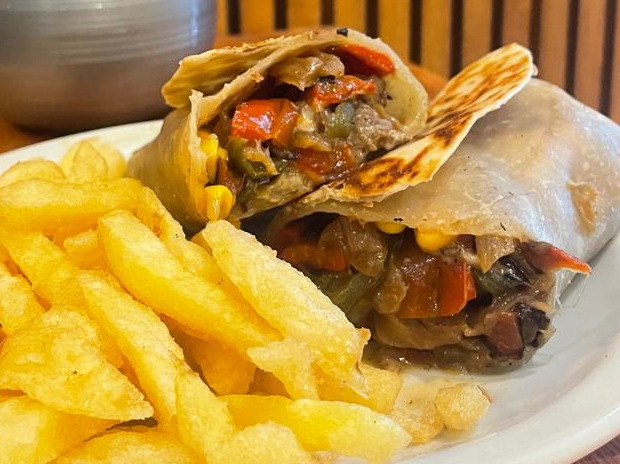 BURRITO DE CARNE