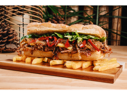 El Nomade + Papas + Lata de Gaseosa
