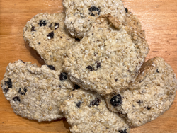 Avena, pasas y chips vegana