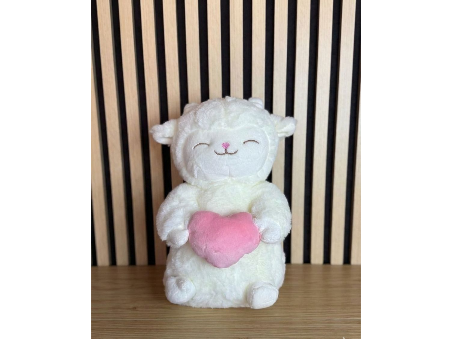 🐑 PELUCHE CORDERITO CON CORAZON ROSA