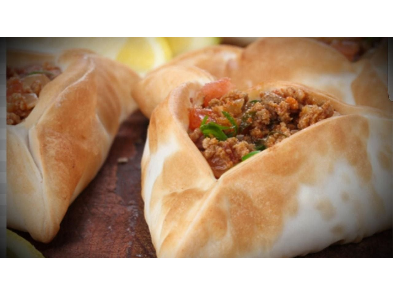 Empanadas árabes docena