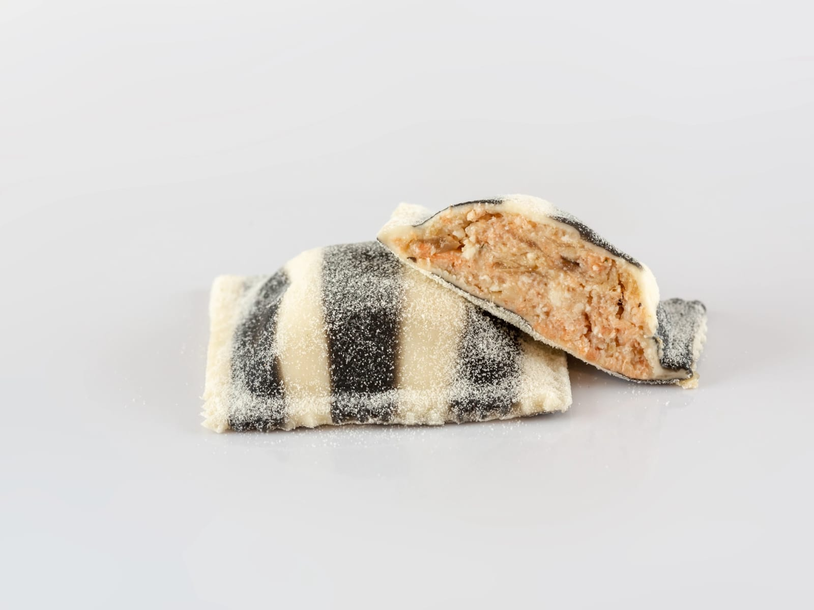 TRUCHAS AHUMADAS Y CHAMPIÑONES