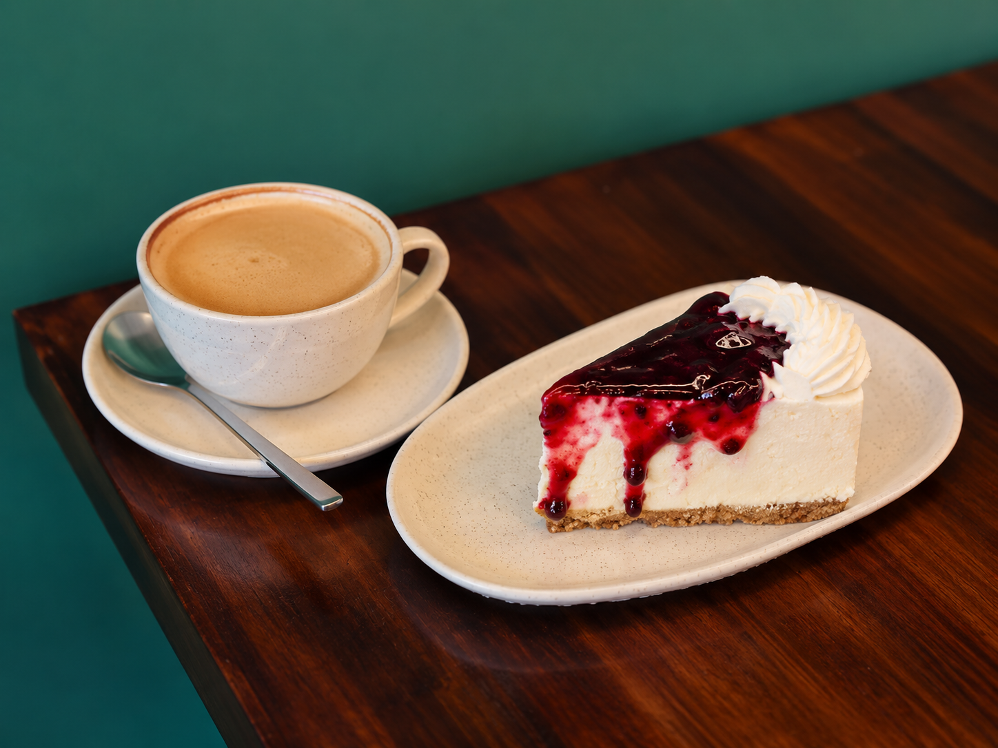 TENTACION CHEESECAKE: Infusion a elección + porcion de cheesecake