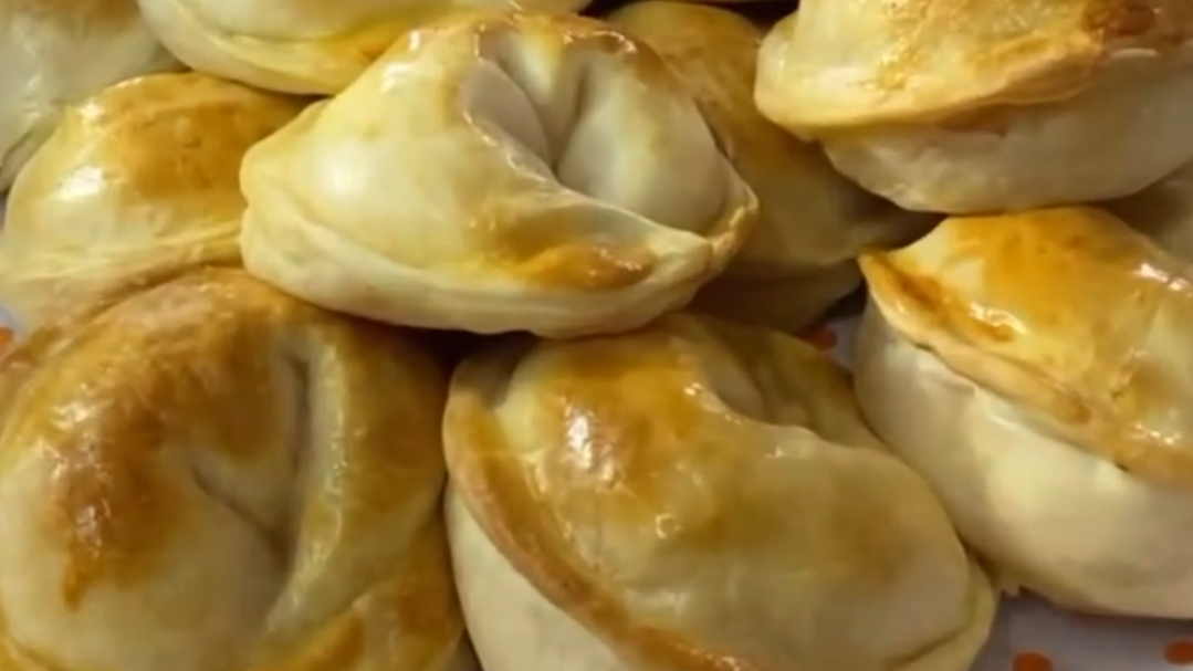 EMPANADAS DE JAMÓN & QUESO