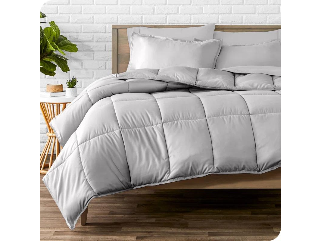 Acolchados Linea Hotel Simil Plumon 600H KING