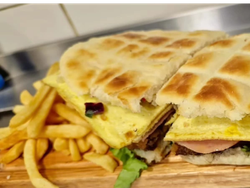 Sándwich de Milanesa Clásico con papas