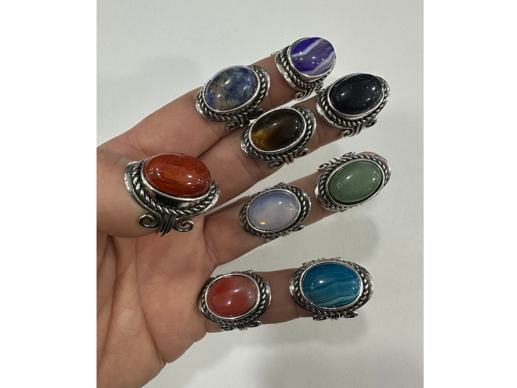 Oval labrado