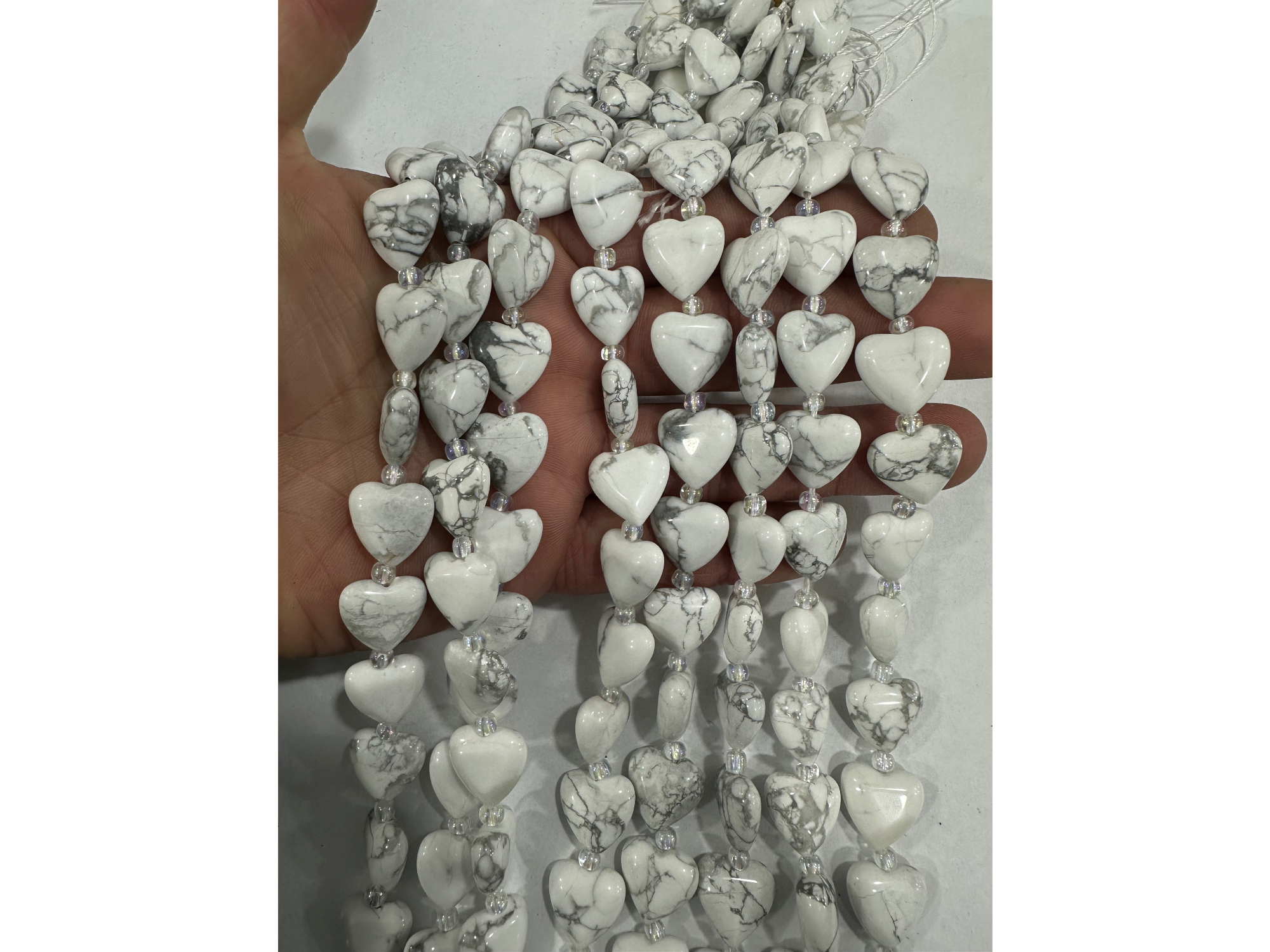 Howlite