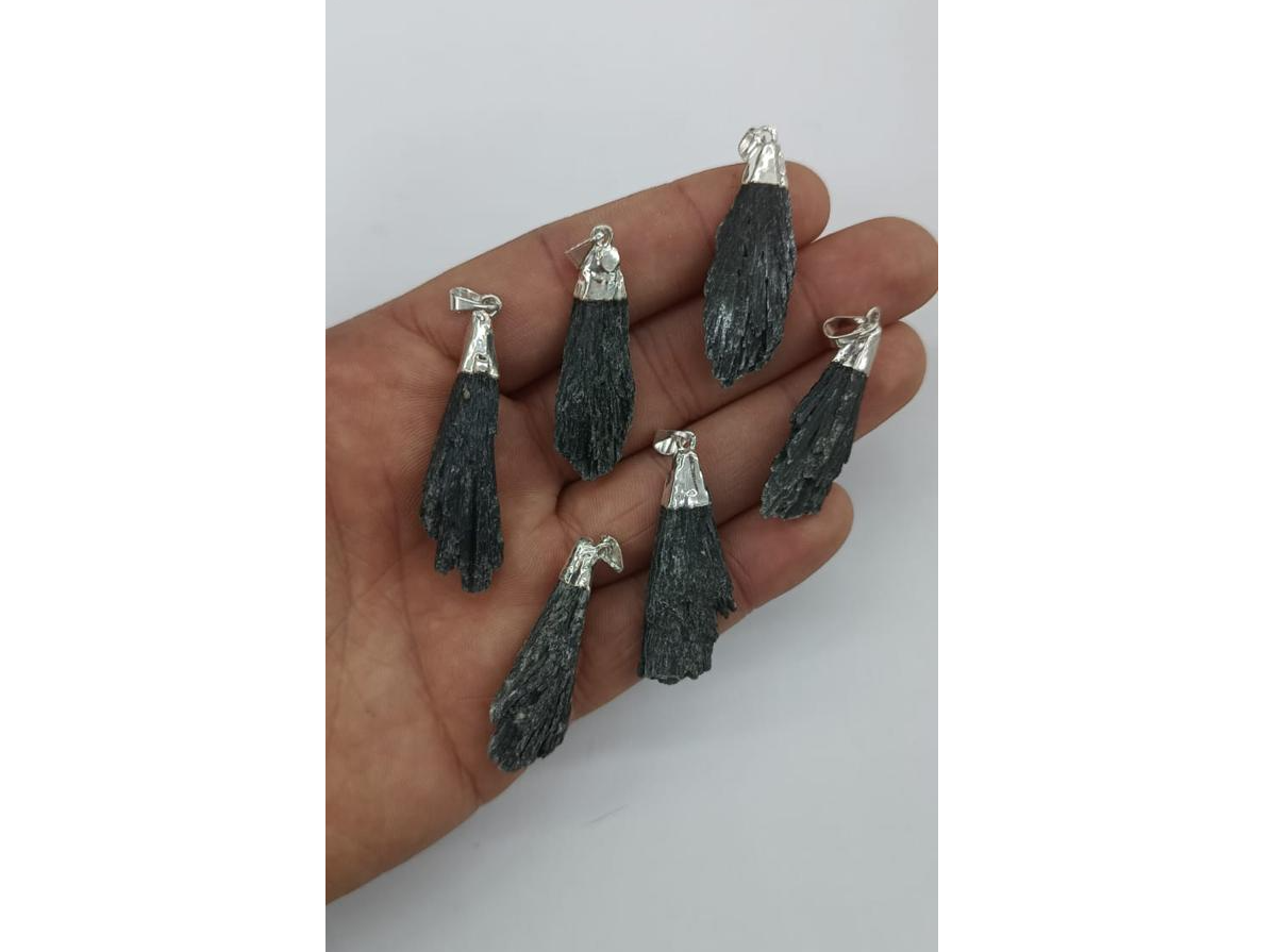 Cianita negra plata