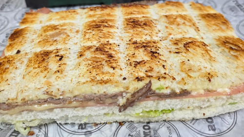 NUEVO LOMO CHACARERO(Pan de Miga)