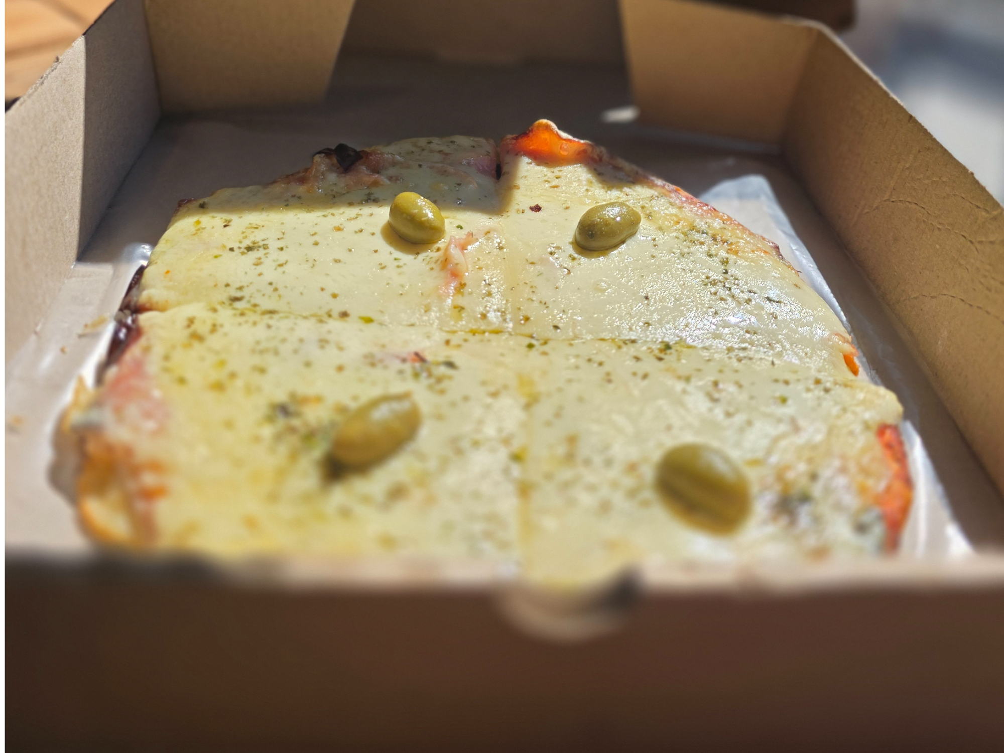 PIZZA  MUZZA 4 porciones