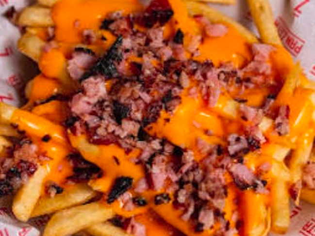 Papas Cheddar Rojo y  panceta