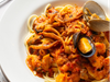 ESPAGUETI EN SALSA DE MARISCOS