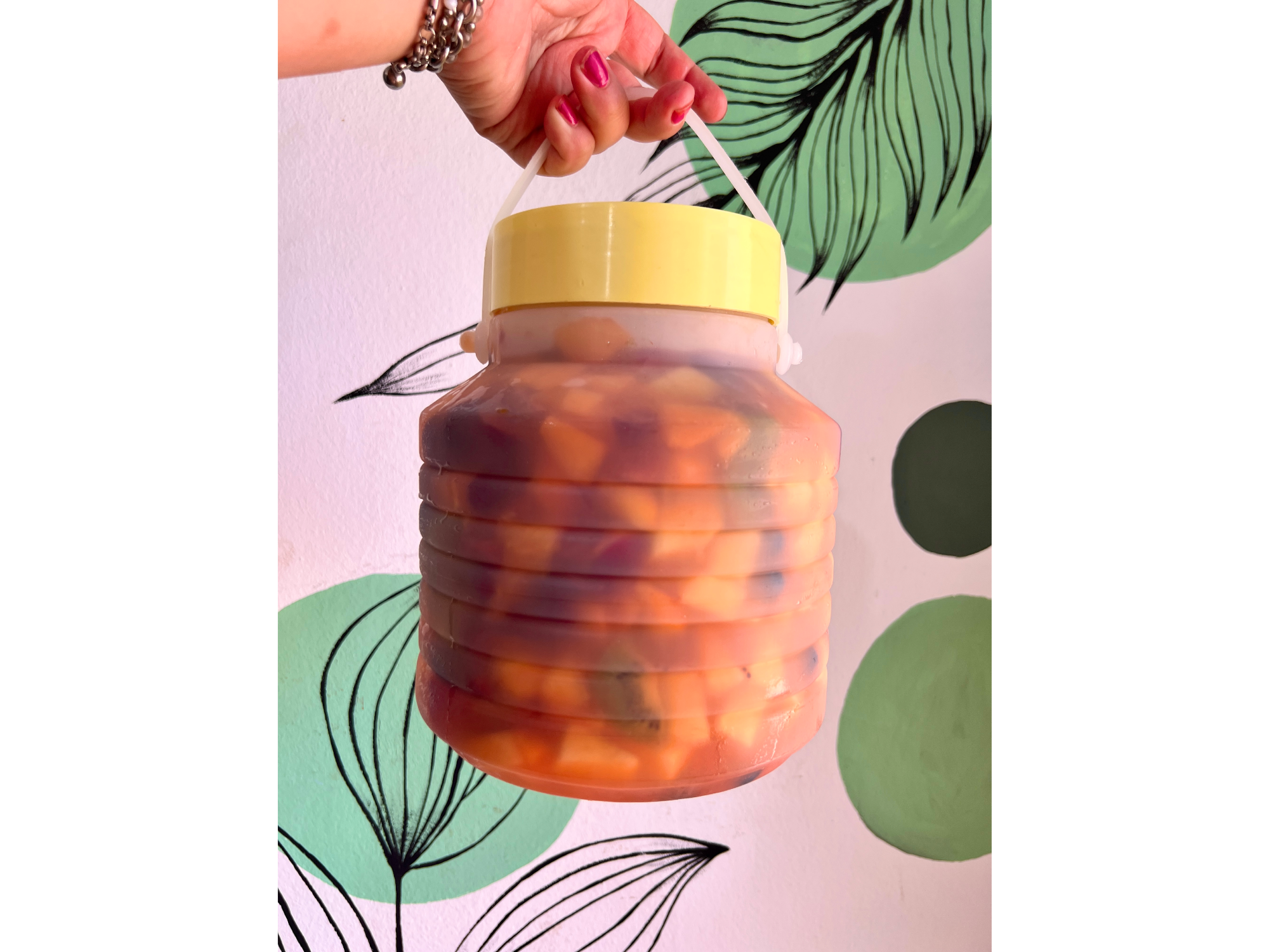 POR ENCARGUE BOTELLÓN 3 LITROS