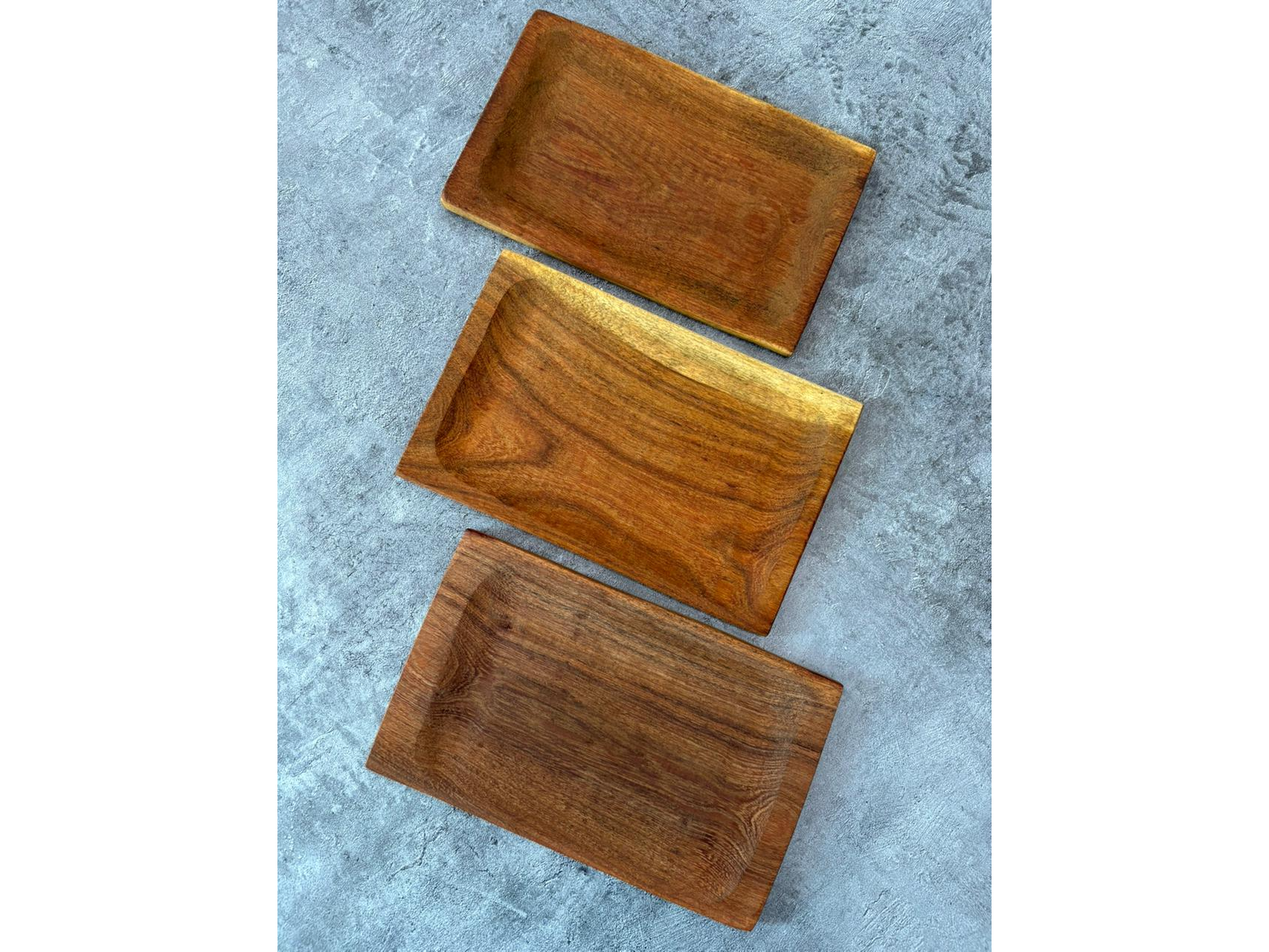 Tabla plato algarrobo