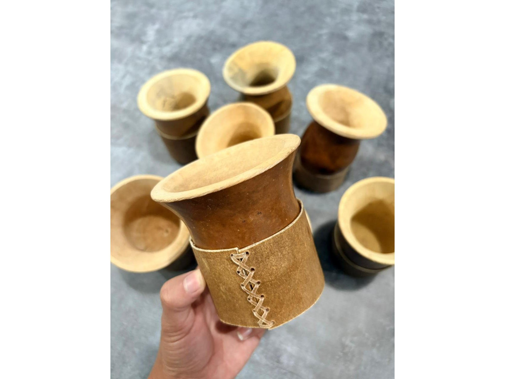 MATE CRIOLLO CON BASE DE CUERO