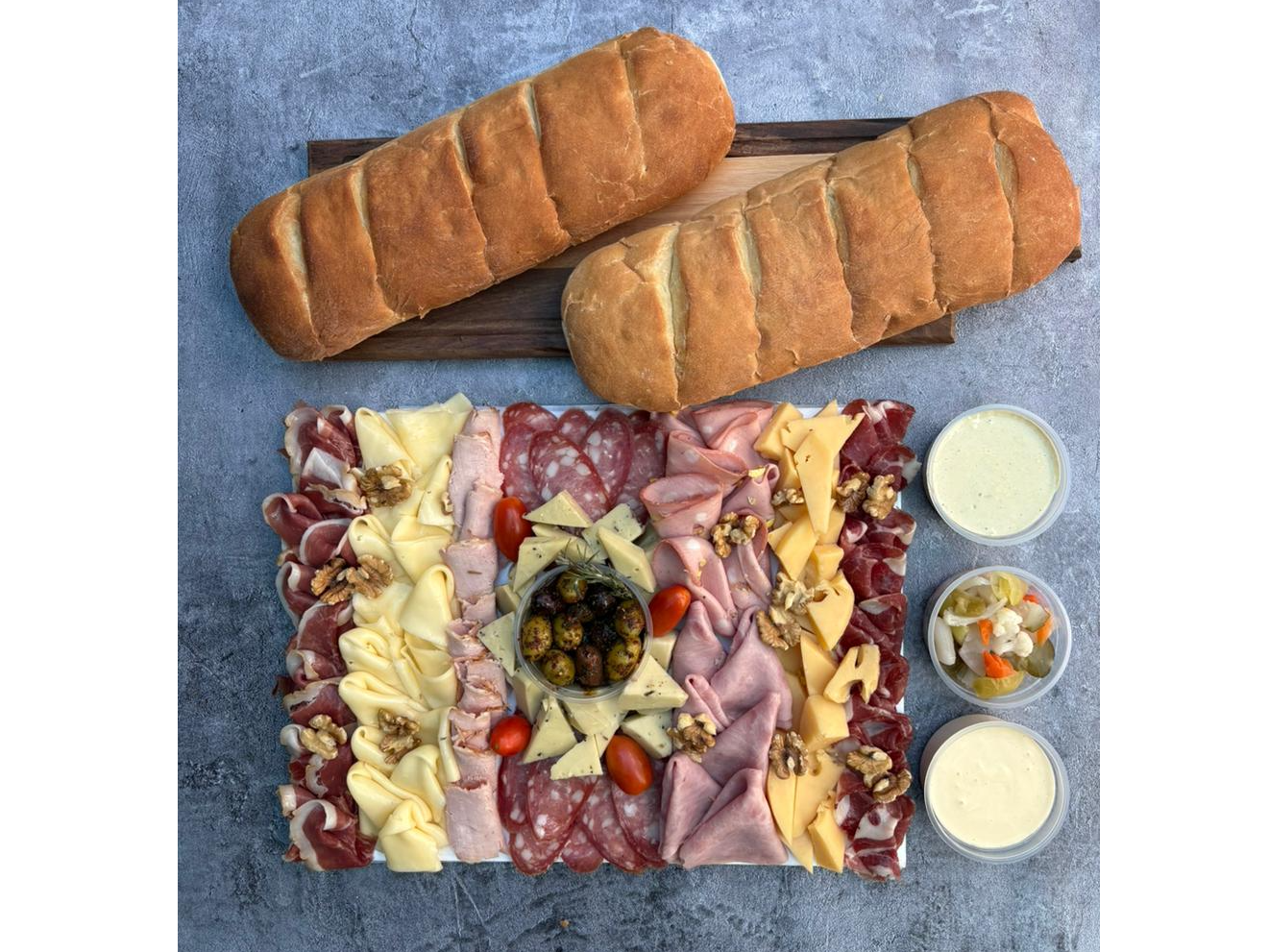 TABLA DE PICADA HASTA PARA 8 PERSONAS