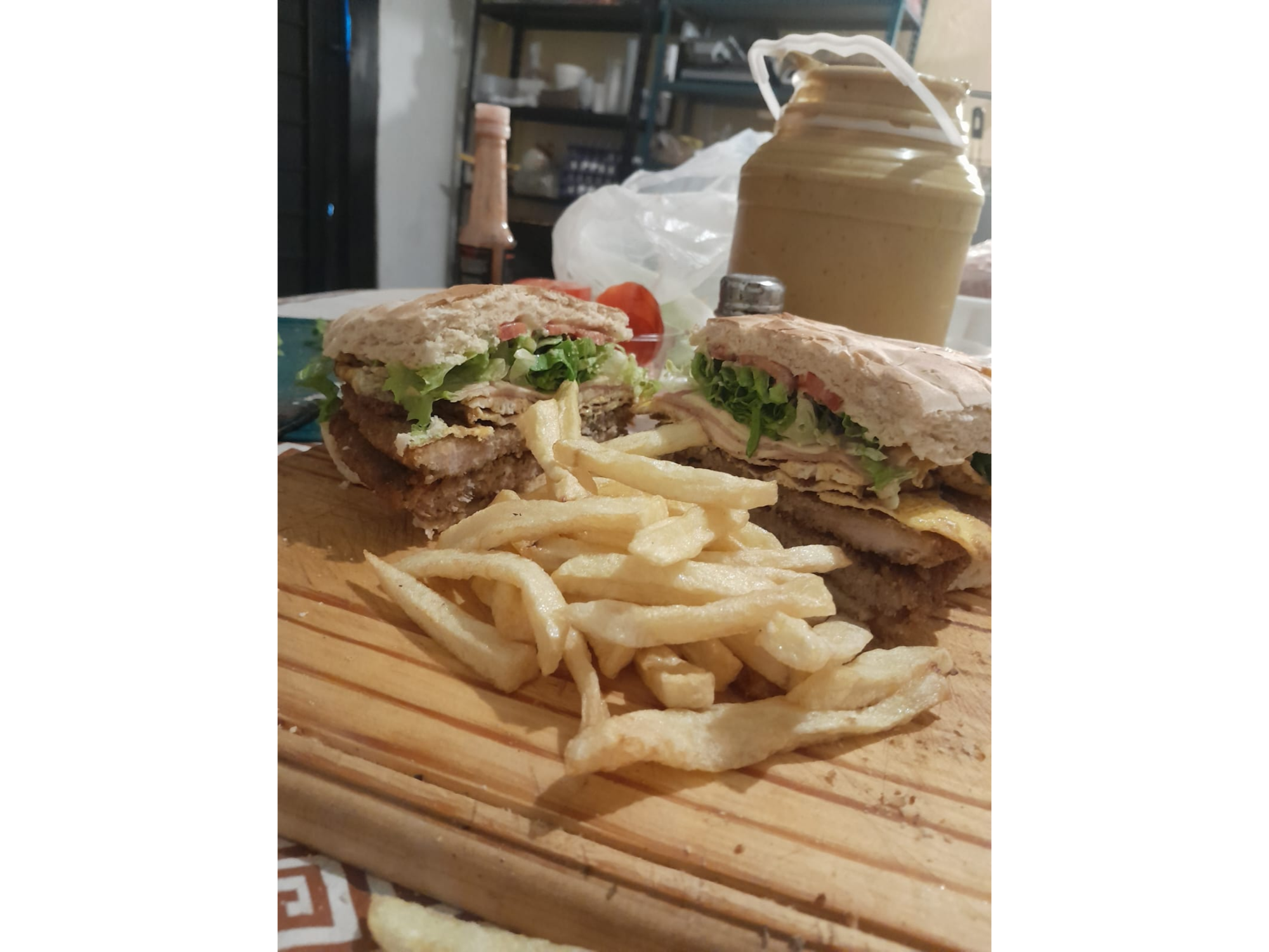 Sand Mila Tucumano + Fritas