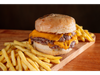 BURGER CHEESE + PAPAS FRITAS
