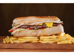 LOMO 100% LOMO + PAPAS FRITAS