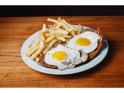MILANESA A CABALLO CON GUARNICION
