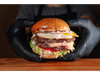 BURGER CLASSIC + PAPAS FRITAS