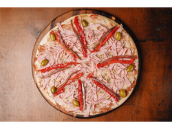 Especial jamon, morrón y anchoas