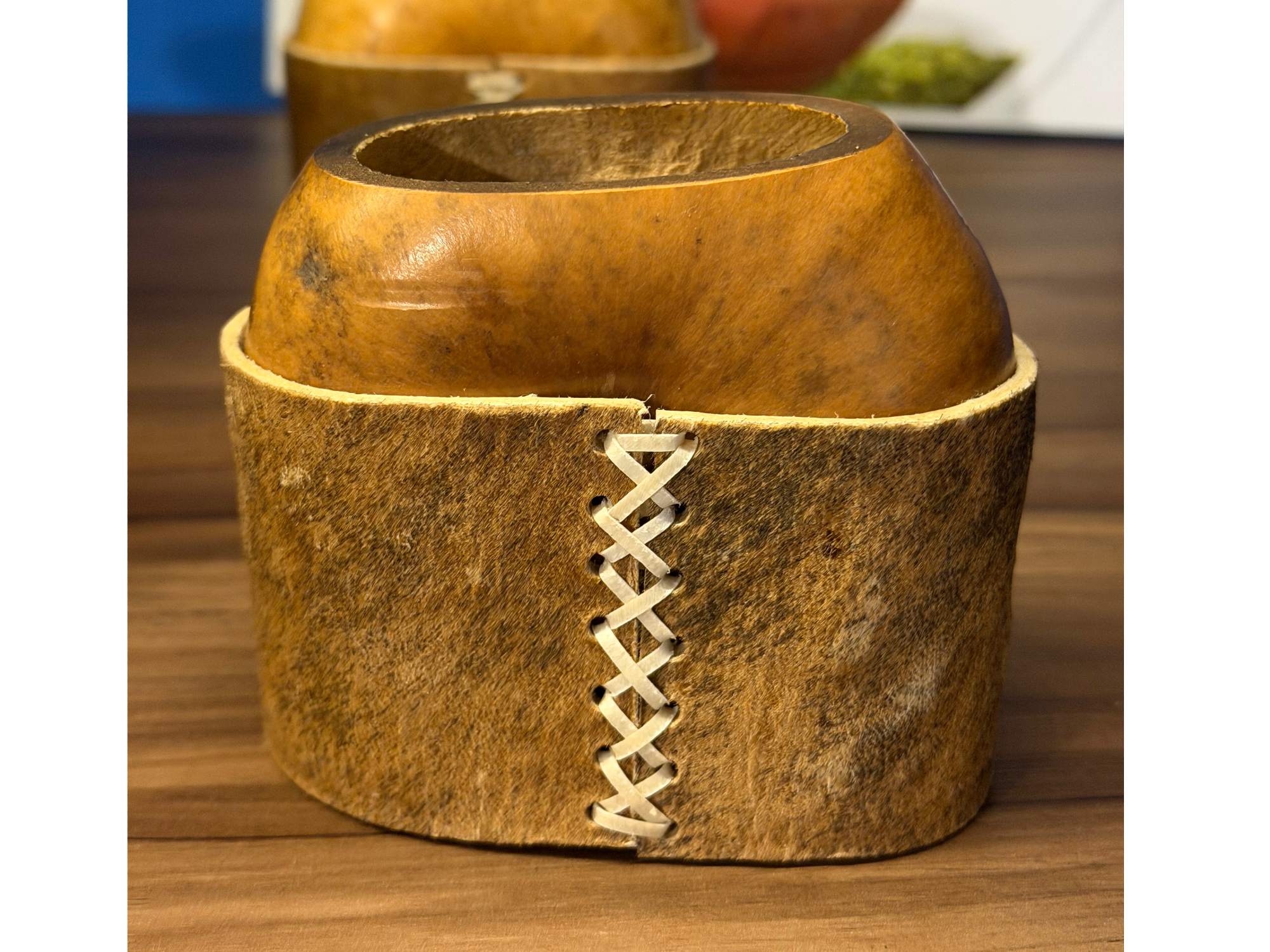 Mate galleta con base de cuero #001