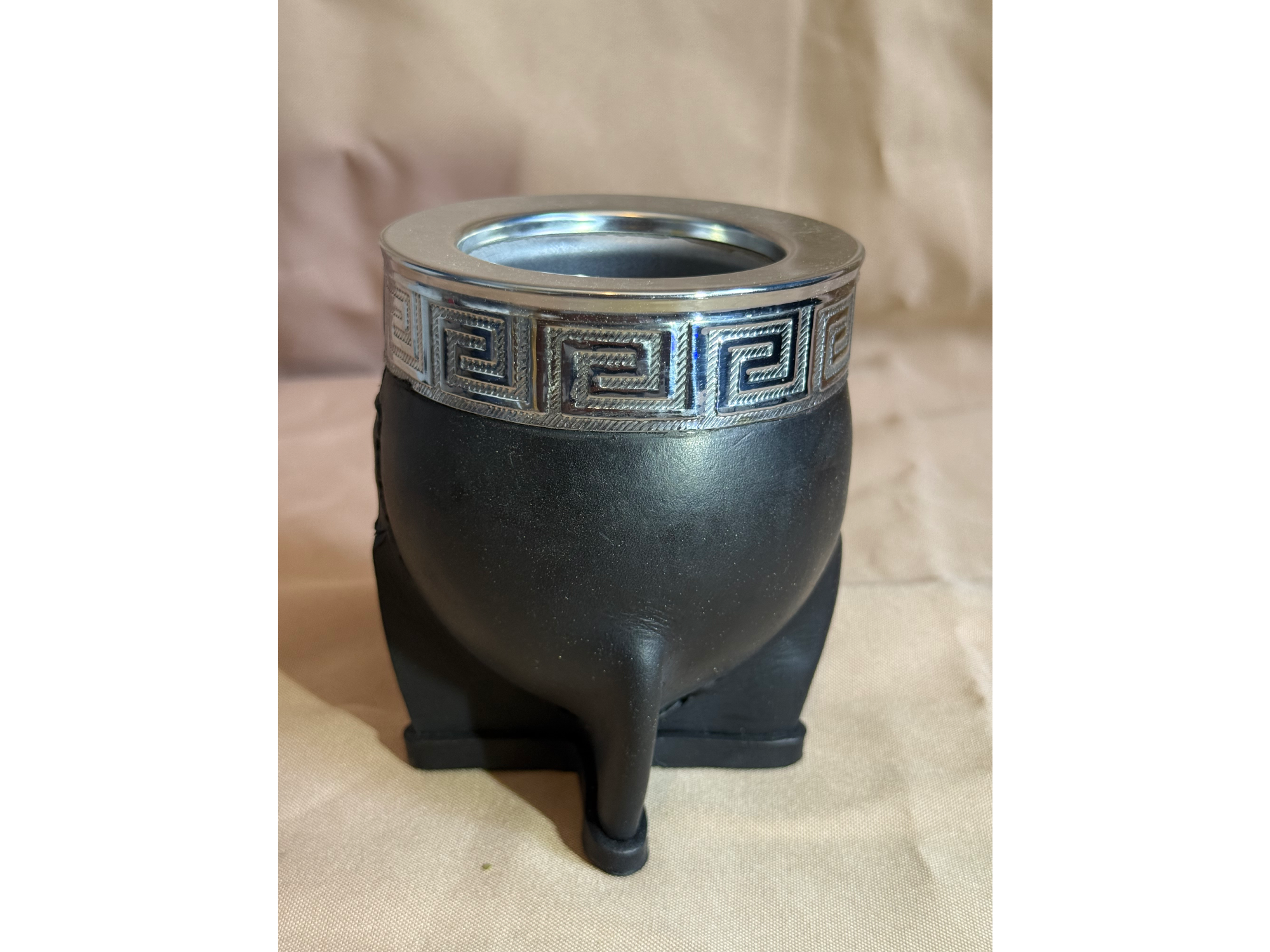 Mate imperial de acero negro #001