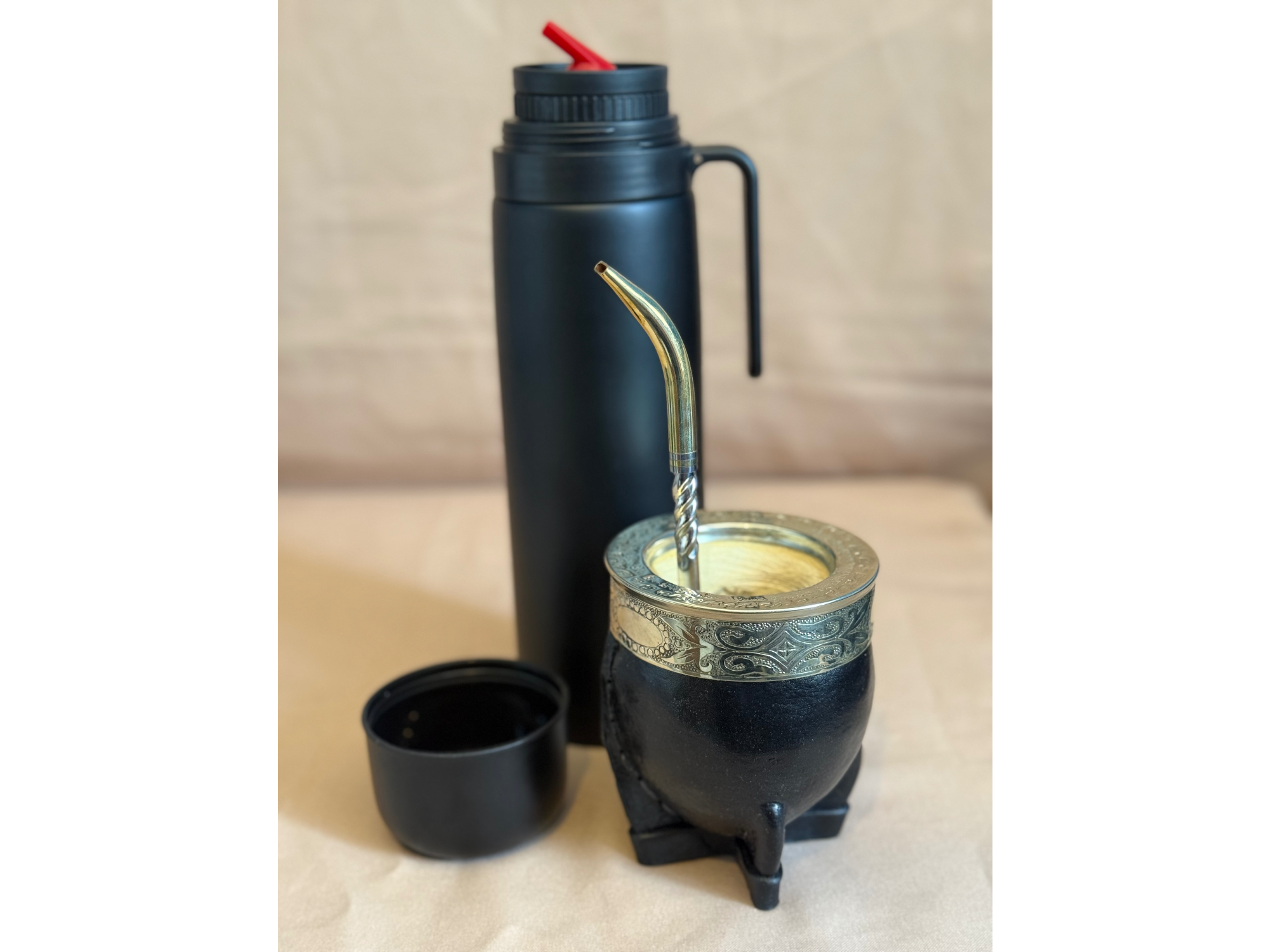 Combo 7: Mate imperial cincelado+bombilla+termo