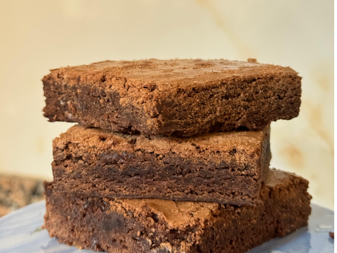 CUADRADO DE BROWNIE 24U