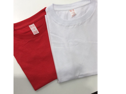 REMERA COLEGIAL ROJA